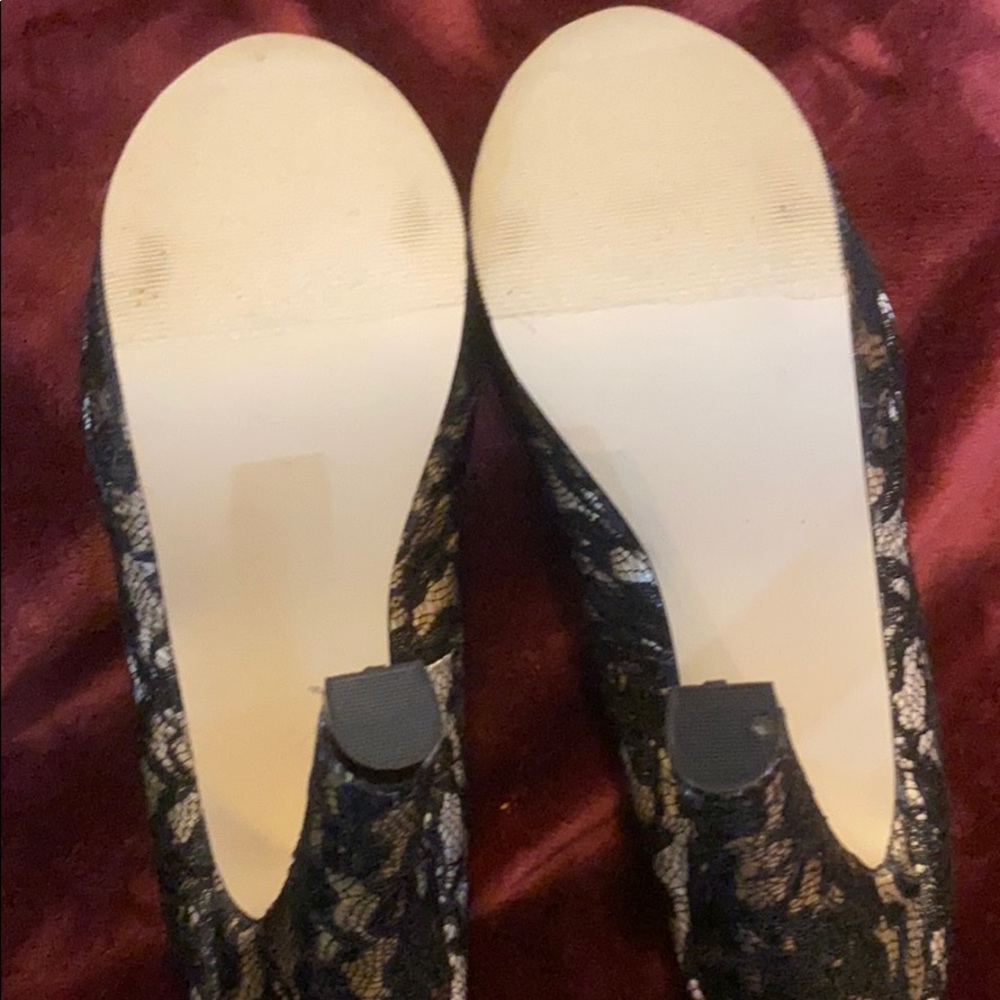 Madden Girl Lace Platform Heels - Picture 4 of 7